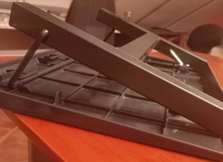 Reposapiés de oficina negro