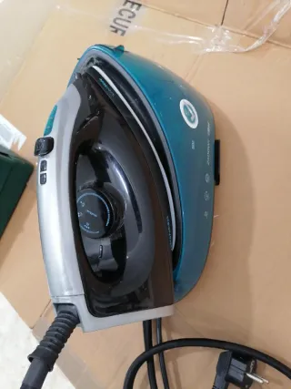 Centro de Planchado Cecotec