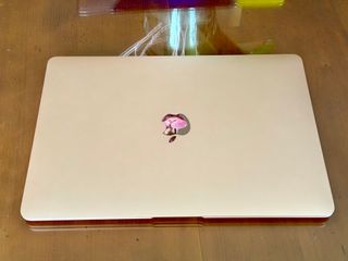 MacBook Air 13 2018 Oro Rosa + Magic Mouse