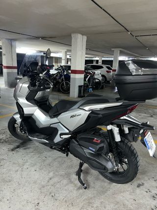Honda ADV 350