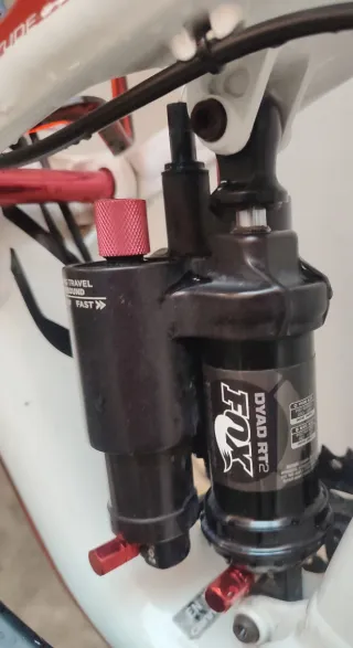 Bicicleta Cannondale Jekyll 4 Taglia L Ruote 26