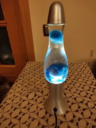 Lámpara de lava azul