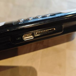 Altavoz para iPhone 4 o iPod - Conex.SD/USB