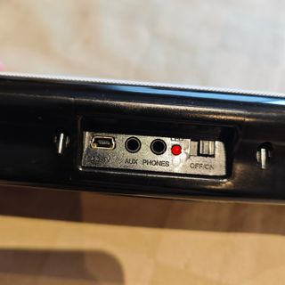 Altavoz para iPhone 4 o iPod - Conex.SD/USB