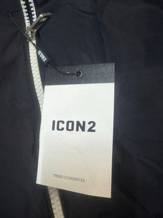 Chaqueta blanca acolchada