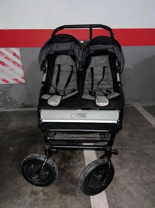 Silla Gemelar Mountain Buggy Negra/Gris