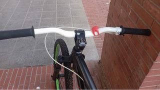 Bicicleta GT Chucker 1