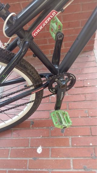 Bicicleta GT Chucker 1