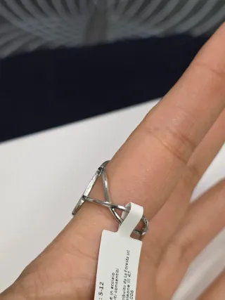 Anello design moderno argento