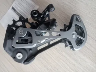 Deragliatore posteriore Shimano SLX RD-M7100