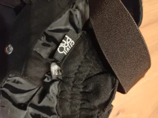 Pantalón nieve niño/a T. 2-4 años