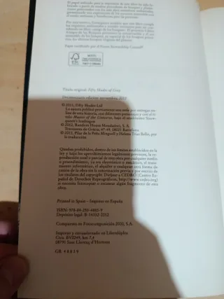 CINCUENTA SOMBRAS DE GREY