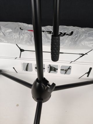 2 Suportes de Microfone Proel RSM195BK Novos