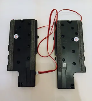 Altavoces Samsung -2 X 30 Eur.- BN9625565B