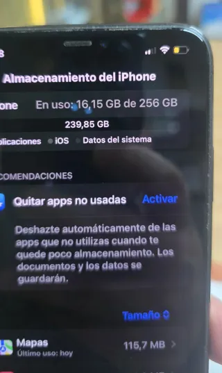 iPhone 11 Pro Max da 256GB. Nero