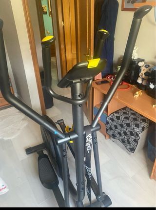 Elíptica Domyos con pantalla