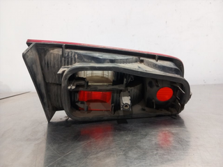 PILOTO TRASERO DERECHO INTERIOR RENAULT LAGUNA II