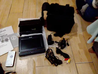 Pantallas dvd para el coche Vieta