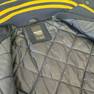 Chaqueta WRUNG azul y amarilla