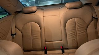 Mercedes CLK 200 Kompressor en color azul marino