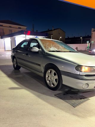 Renault Laguna 115 cv