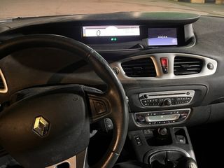 Renault Scenic 2011