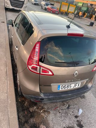 Renault Scenic 2011