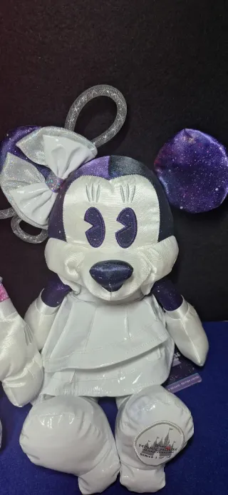 Mickey y Minnie Main Attraction Space Mountain