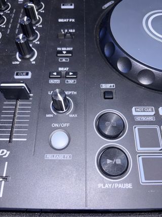 Controlador DJ Pioneer DDJ-FLX4