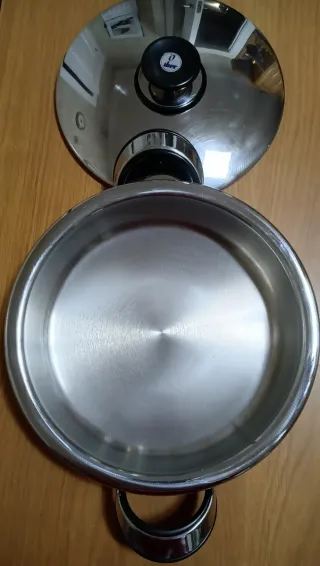 FANTÁSTICA Olla Iber Inducción 24x6cm COMO NUEVA