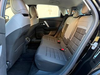 Citroen C4 Hybrid 145 eDCS6 Business Edition