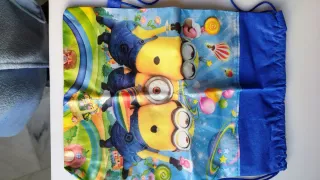 Mochila y bolsa tela Minions