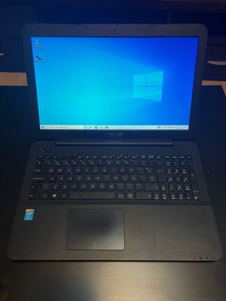 Portátil ASUS i3