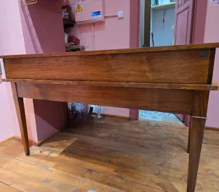 Bonita mesa escritorio vintage de madera