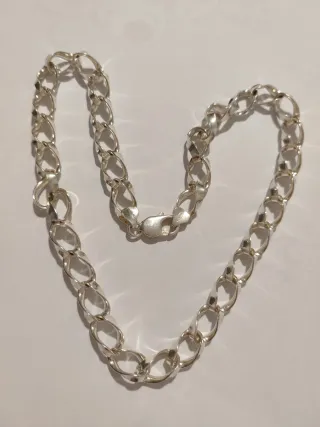 Gargantilla de plata maciza