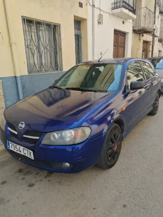 Nissan Almera 2003