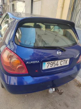 Nissan Almera 2003