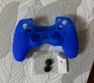 Accessori per PS5: cover, base e tappi