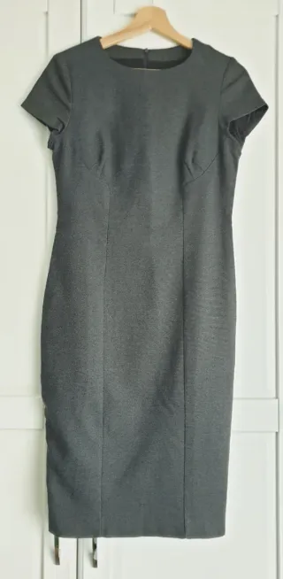 Vestido midi gris