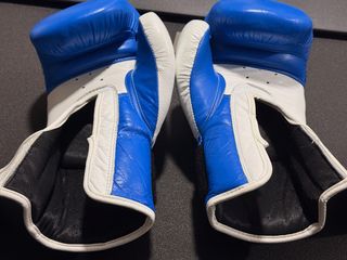 2 x Guantes de boxeo y straps (pack)