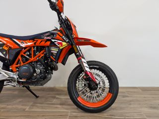 KTM 690 SMC R 2023