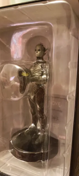 Figura Marvel Elfo Oscuro Colección Movie