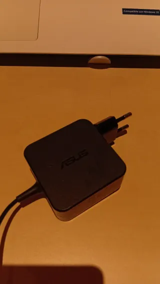 Portátil ASUS F554L Core i3 5ta Gen