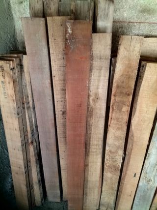 Assi di legno robuste