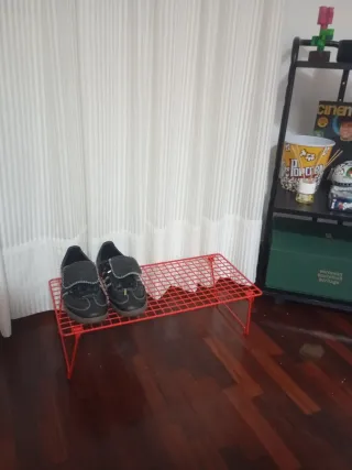 Estante organizador rojo 58x27x17 cm