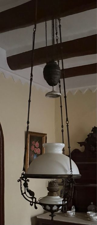 Lámpara de pie antigua