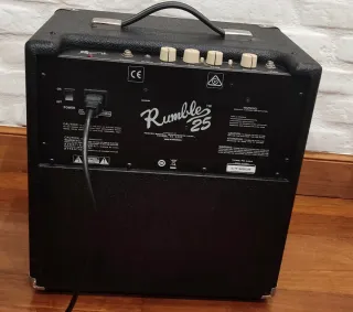 Ampli Bajo Fender Rumble 25