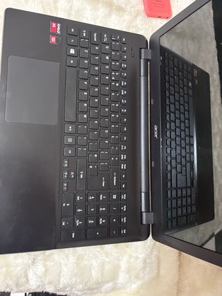 Portátil Acer Aspire E5-521 Negro