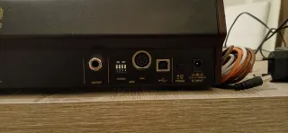 Sintetizador Behringer K-2 MK1