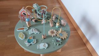 Mesa de actividades Little Dutch